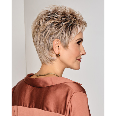 Alternative view of Straight Chic